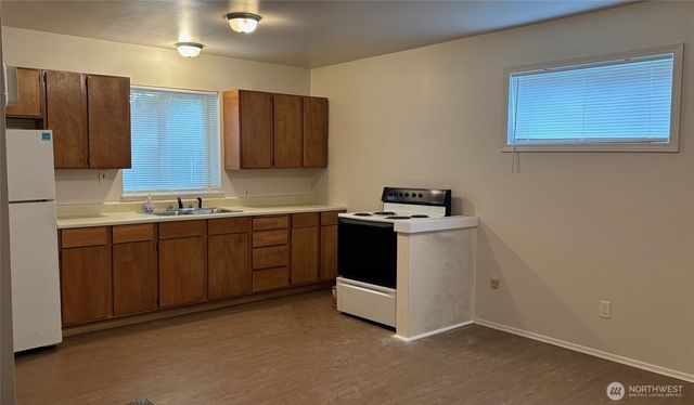 824 Kincaid Avenue #1-6, Sumner, WA 98390