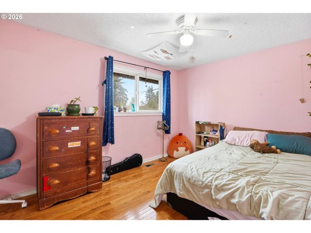 15150 Se ARISTA Dr, Milwaukie, OR 97267