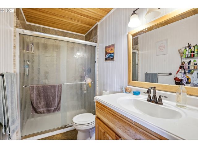 15150 Se ARISTA Dr, Milwaukie, OR 97267