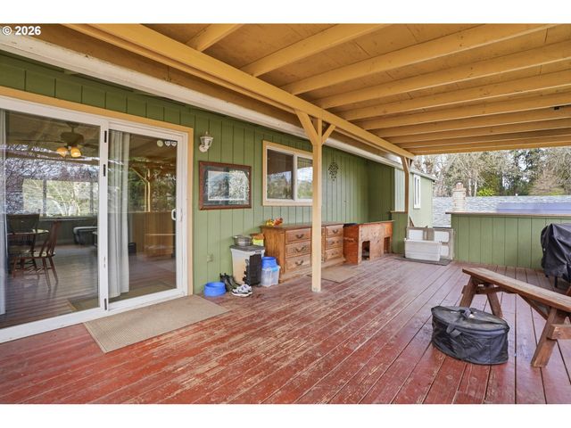 15150 Se ARISTA Dr, Milwaukie, OR 97267