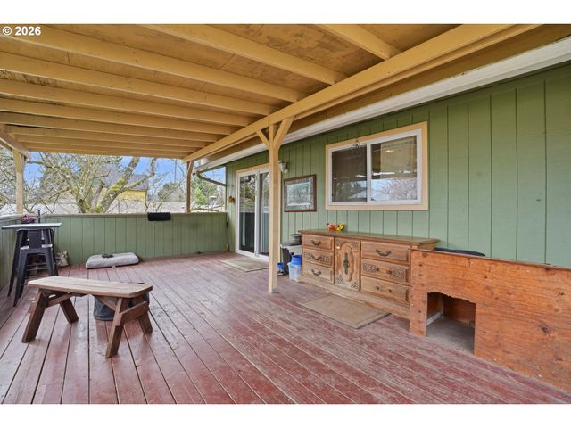 15150 Se ARISTA Dr, Milwaukie, OR 97267