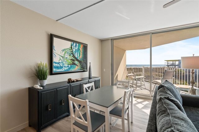 800 Sandcastle Dr 209, Port Aransas, TX 78373