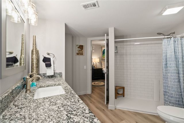 800 Sandcastle Dr 209, Port Aransas, TX 78373