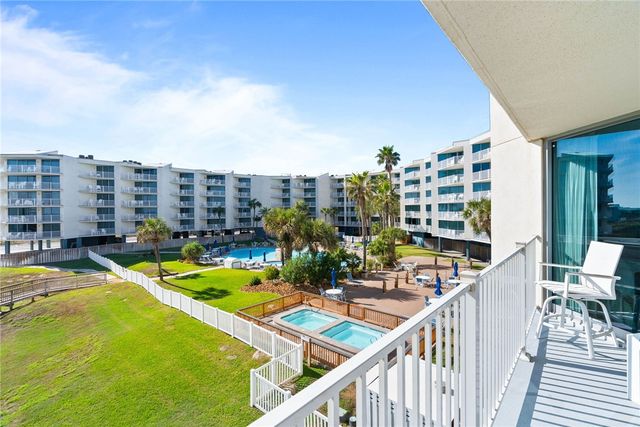 800 Sandcastle Dr 209, Port Aransas, TX 78373