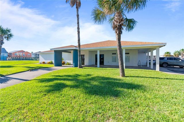 800 Sandcastle Dr 209, Port Aransas, TX 78373