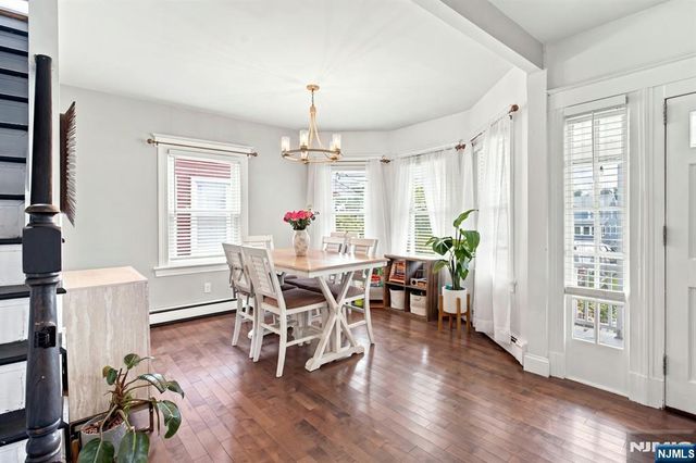 154 E Cliff Street, Somerville, NJ 08876