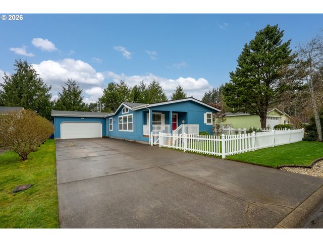 370 Se ANCHOR Ave, Depoe Bay, OR 97341