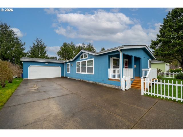 370 Se ANCHOR Ave, Depoe Bay, OR 97341