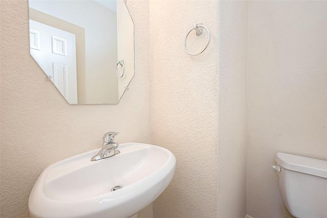 2122 Waterford Park Street, Missouri City, TX 77459