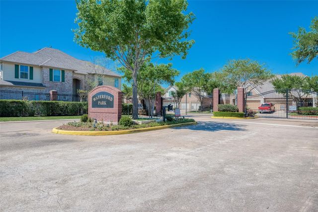 2122 Waterford Park Street, Missouri City, TX 77459