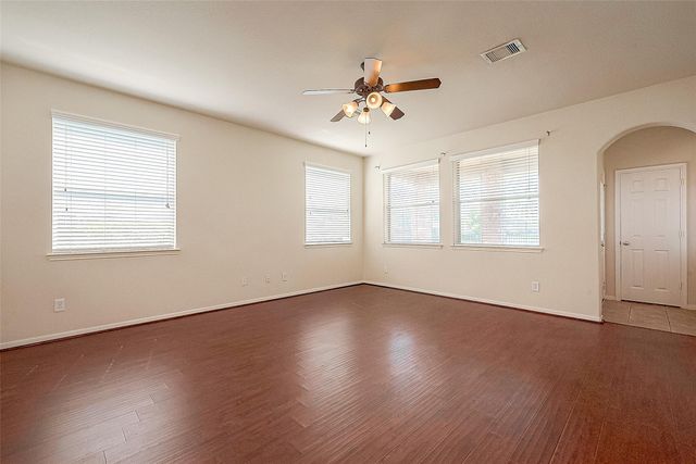 2122 Waterford Park Street, Missouri City, TX 77459