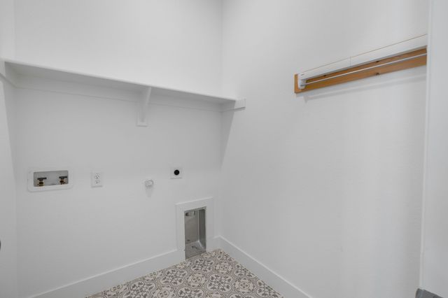 1143 Queensdown Way, Forney, TX 75126