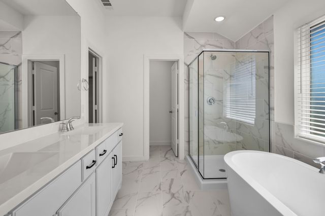 1143 Queensdown Way, Forney, TX 75126