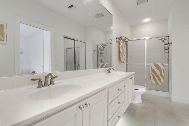 73 Laurel Oaks Circle, Jupiter, FL 33469