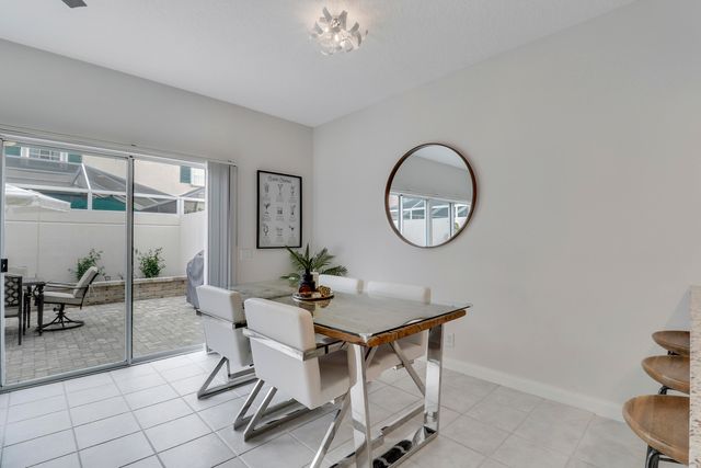73 Laurel Oaks Circle, Jupiter, FL 33469
