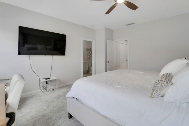 73 Laurel Oaks Circle, Jupiter, FL 33469