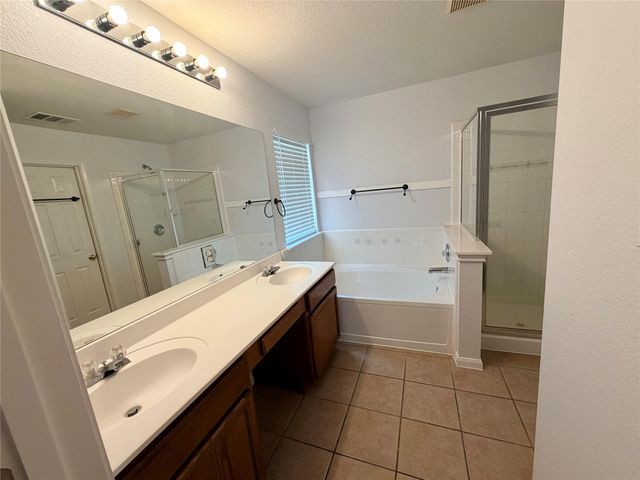 1517 Hawk DR, Cedar Park, TX 78613
