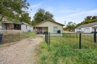 2961 Pearl Avenue, Fort Worth, TX 76106