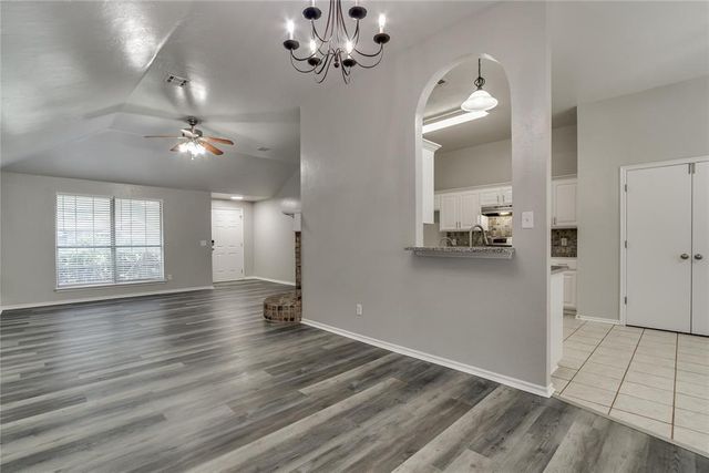 2101 Cedar Meadow Lane, Edmond, OK 73003