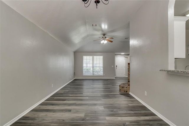 2101 Cedar Meadow Lane, Edmond, OK 73003