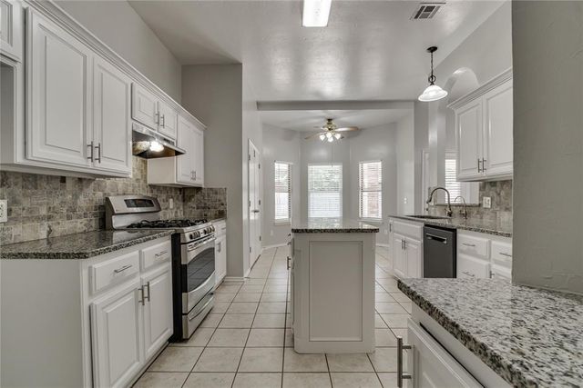 2101 Cedar Meadow Lane, Edmond, OK 73003