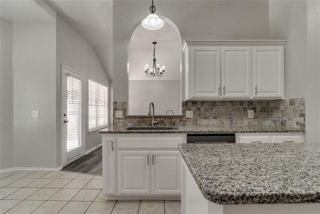 2101 Cedar Meadow Lane, Edmond, OK 73003