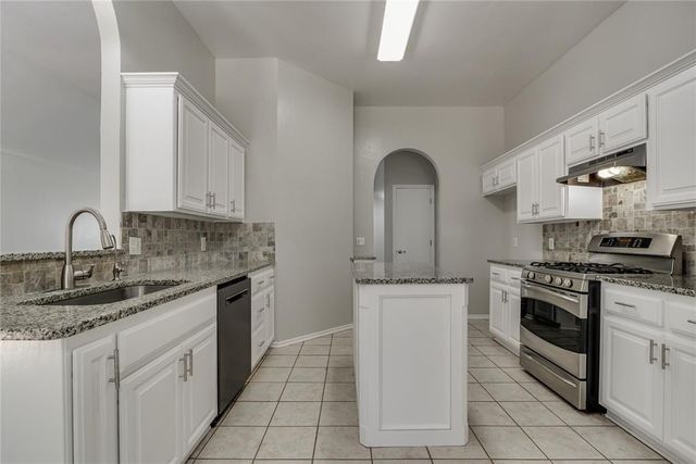 2101 Cedar Meadow Lane, Edmond, OK 73003
