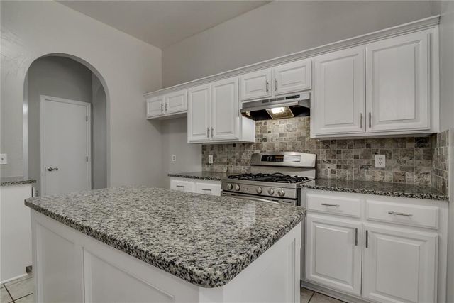 2101 Cedar Meadow Lane, Edmond, OK 73003