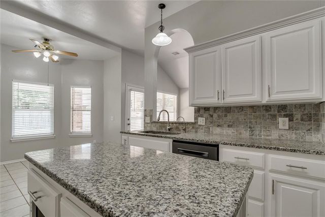 2101 Cedar Meadow Lane, Edmond, OK 73003