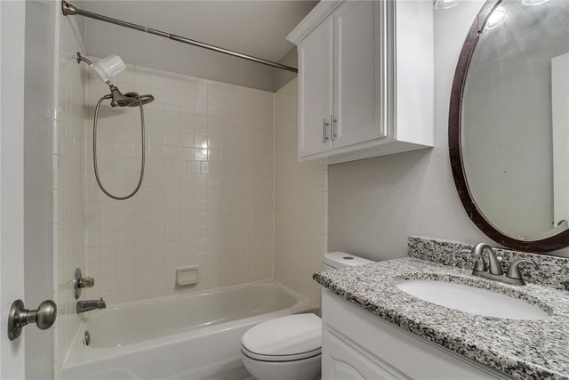 2101 Cedar Meadow Lane, Edmond, OK 73003