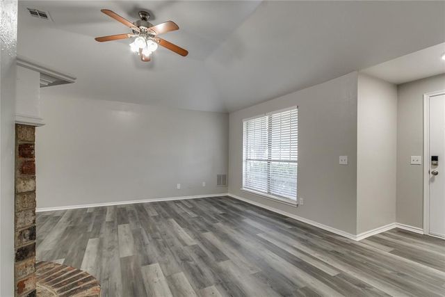 2101 Cedar Meadow Lane, Edmond, OK 73003
