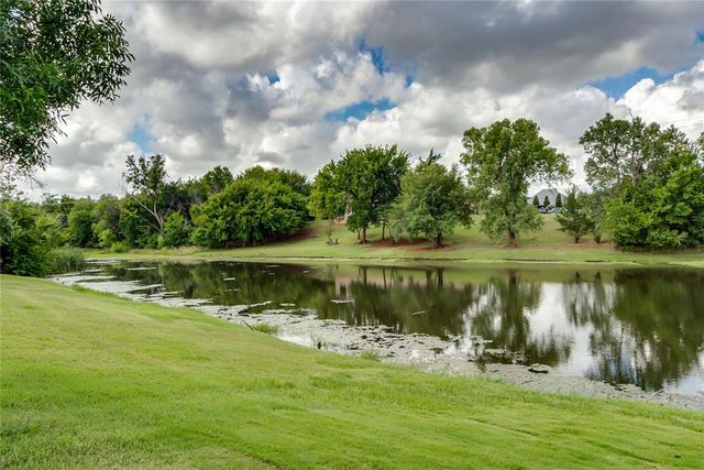2101 Cedar Meadow Lane, Edmond, OK 73003