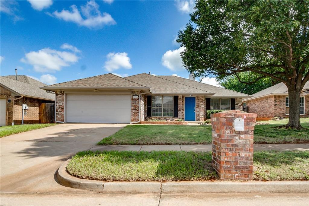 2101 Cedar Meadow Lane, Edmond, OK 73003
