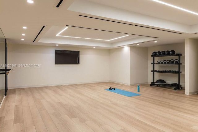 225 N Miami Ave 2810, Miami, FL 33128