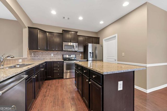 1040 Creekwood Place, Greensboro, GA 30642