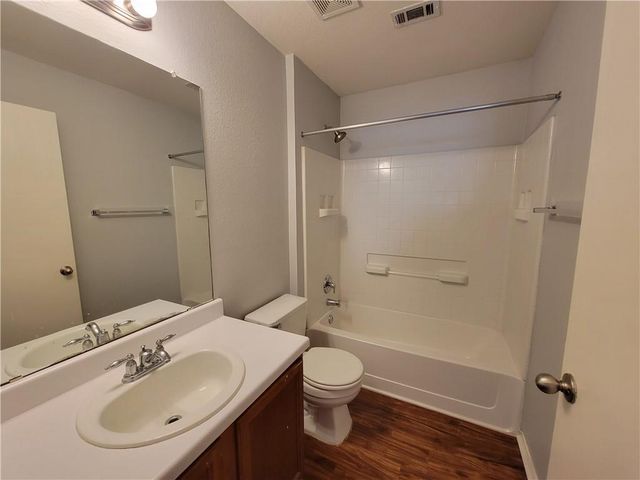 6713 Panda Royle DR, Del Valle, TX 78617