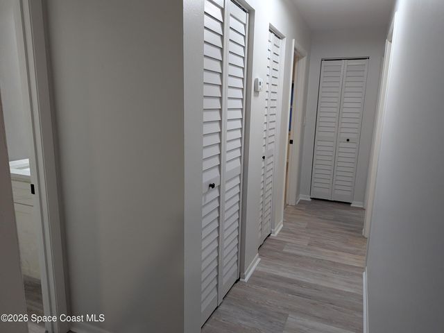 382 Easy Street, Sebastian, FL 32958