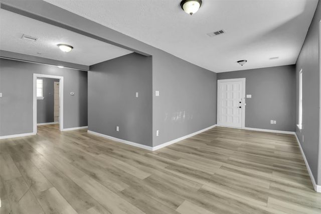 218 Hafer Street, Baytown, TX 77520