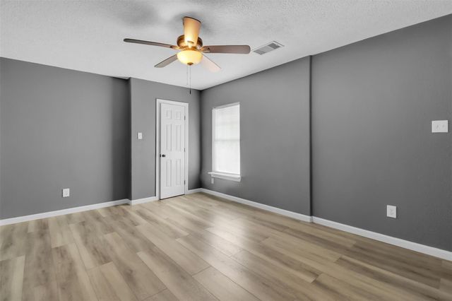 218 Hafer Street, Baytown, TX 77520