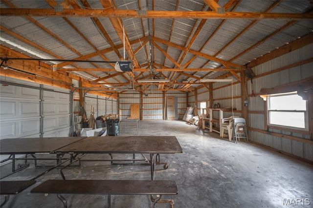 1336 Hartshorn Drive, Hermann, MO 65041