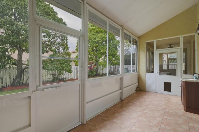 1510 SW 189th Terrace, Pembroke Pines, FL 33029