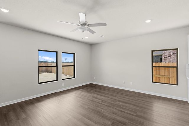 2014 Starlight Street, Angleton, TX 77515