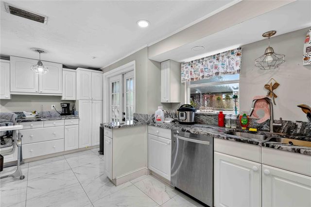 5408 EVORA AVENUE, Sarasota, FL 34235