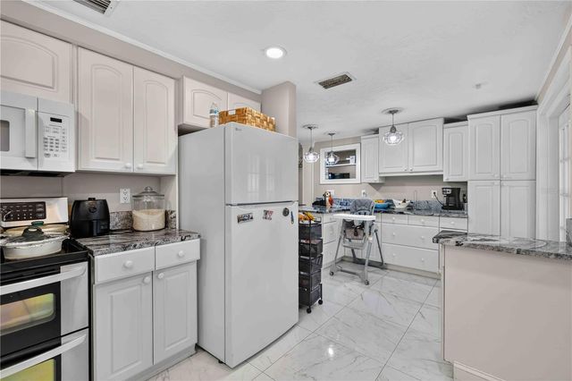 5408 EVORA AVENUE, Sarasota, FL 34235