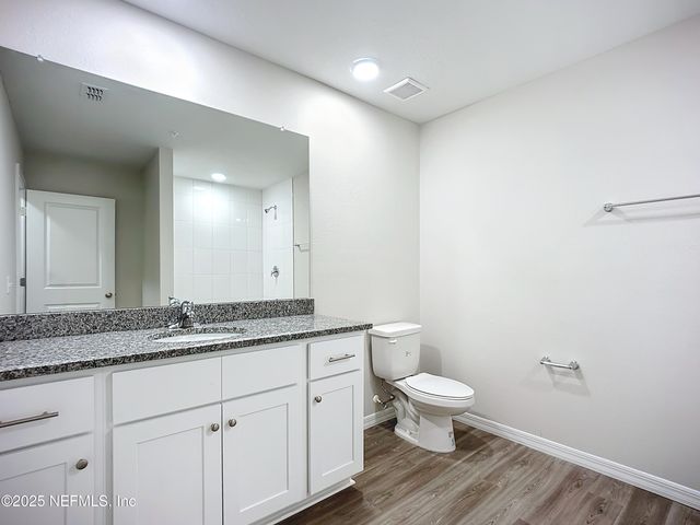 5669 GEORGE Court 101, Jacksonville, FL 32277