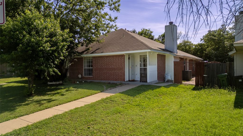 5323 Northridge Boulevard, North Richland Hills, TX 76180