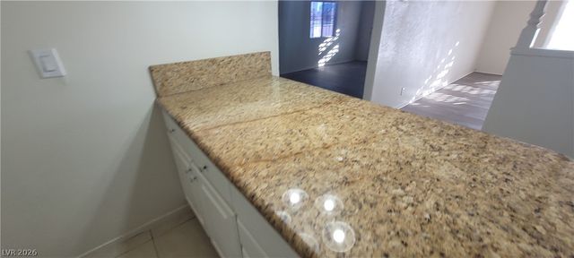 1301 Madison Avenue, Las Vegas, NV 89106