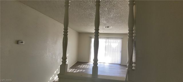1301 Madison Avenue, Las Vegas, NV 89106