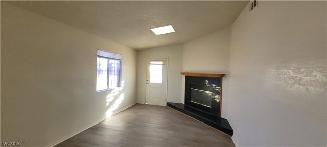 1301 Madison Avenue, Las Vegas, NV 89106