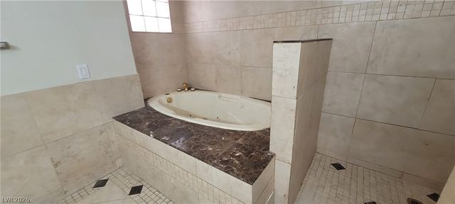 1301 Madison Avenue, Las Vegas, NV 89106